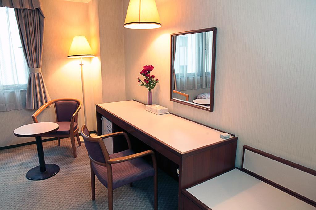 Quincy'S Inn Toyohashi Ngoại thất bức ảnh