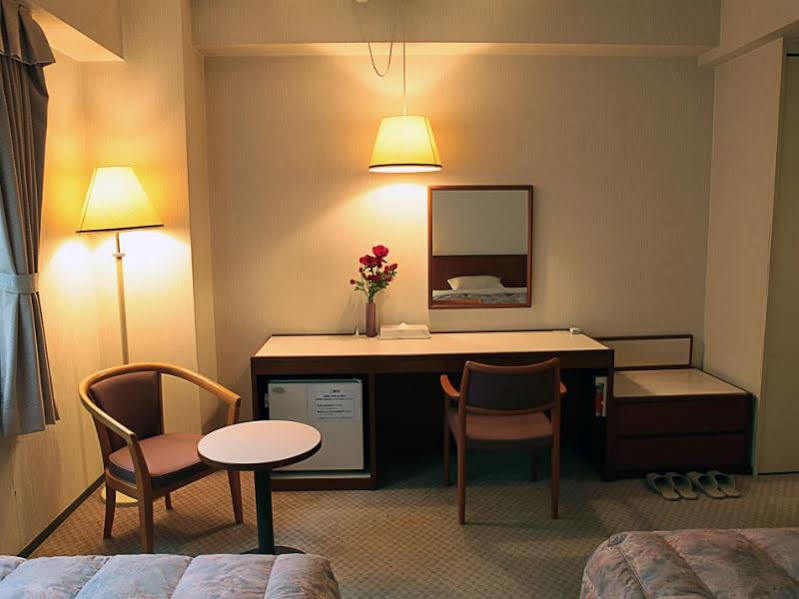Quincy'S Inn Toyohashi Ngoại thất bức ảnh